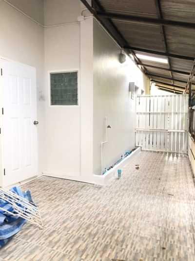 ให้เช่าอาคารพาณิชย์ 5 ชั้น ย่านเลียบด่วนรามอินทรา 10