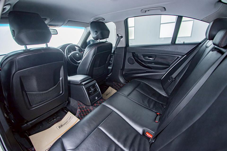 รหัสรถ 1D581  320I SPORT 2.0 2014 12