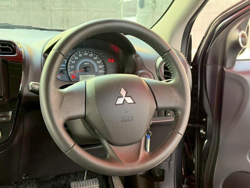 MITSUBISHI MIRAGE 1.2 GLX 2013  8