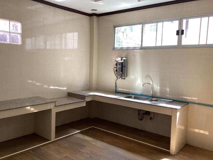 For Rent/ House near Pridi Banomyong 14 near BTSPhra khanong ,Ekkamai,Thong Lo,nearby Habito Mall 8