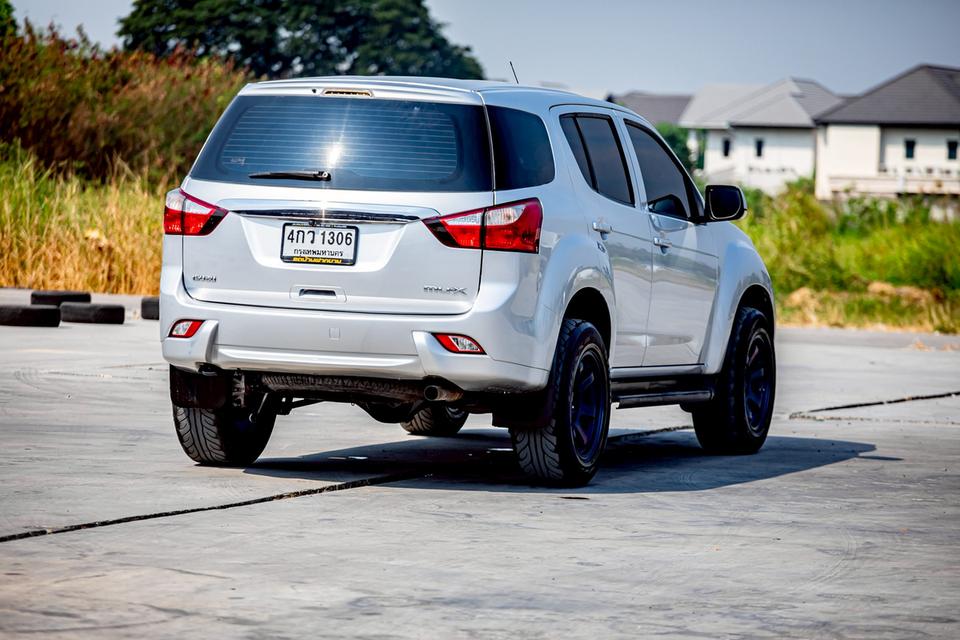 Isuzu MU-X 2.5DVD ปี15 รูปที่ 10