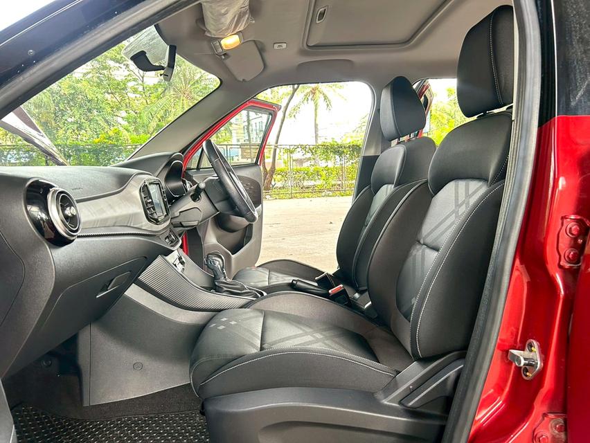 ขายรถ MG3 1.5X Sunroof ปี 2019 สีแดง เกียร์ออโต้ 11
