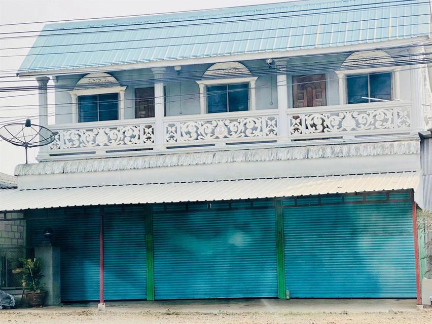 ขาย/เช่า อาคารพาณิชย์ 3 คูหา 2 ชั้น พร้อมโกดังเก็บสินค้า ตำบลห้วยสัก เมืองเชียงราย ระบบน้ำ-ไฟฟ้าพร้อมอยู่ได้ทันที 2