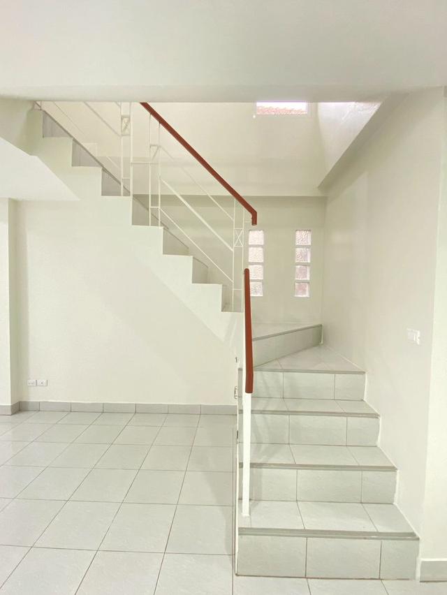 ขายบ้านเดี่ยว 2 ชั้น เนื้อที่ 44.8 ตร.วา หมู่บ้านแคทลียา ถนนหทัยราษฎร์ 37 แขวงสามวาตะวันตก เขต คลองสามวา 15