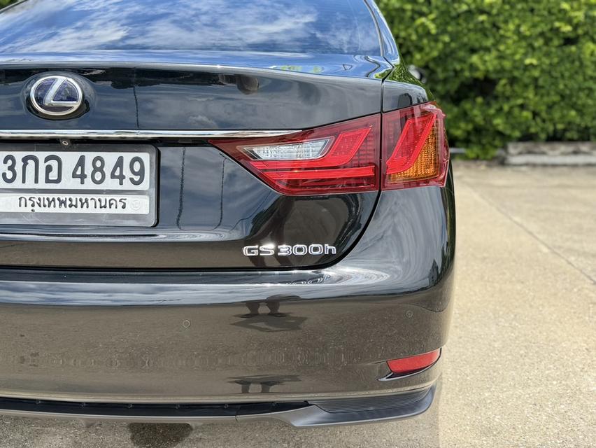 Lexus GS300h Luxury ปี 2015 11