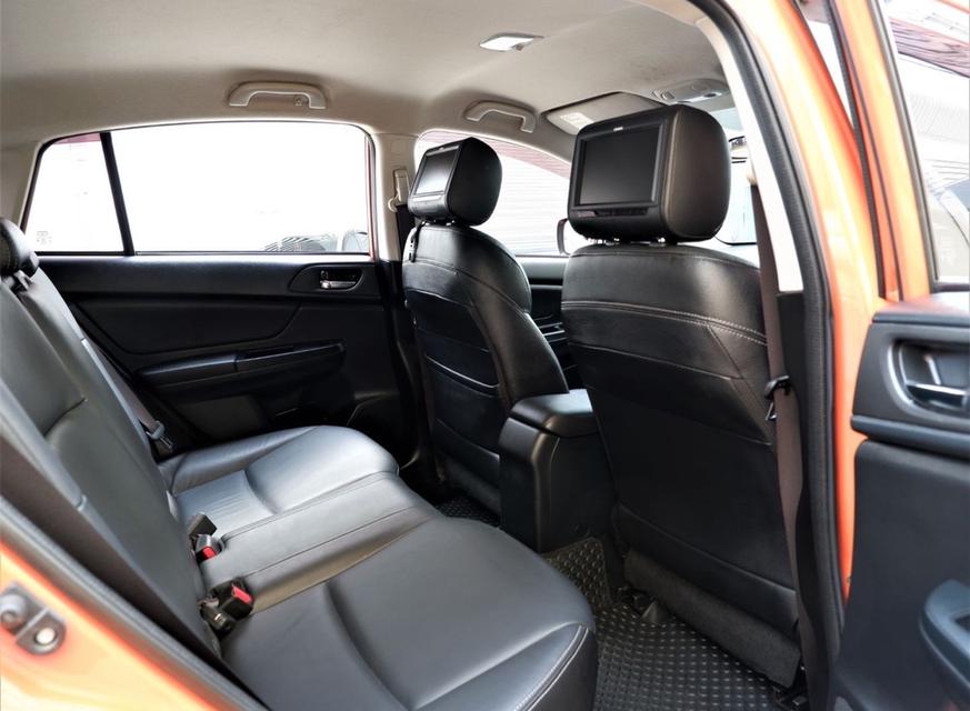 Subaru 2.0 XV 4WD ปี 2014 เกียร์AT 11