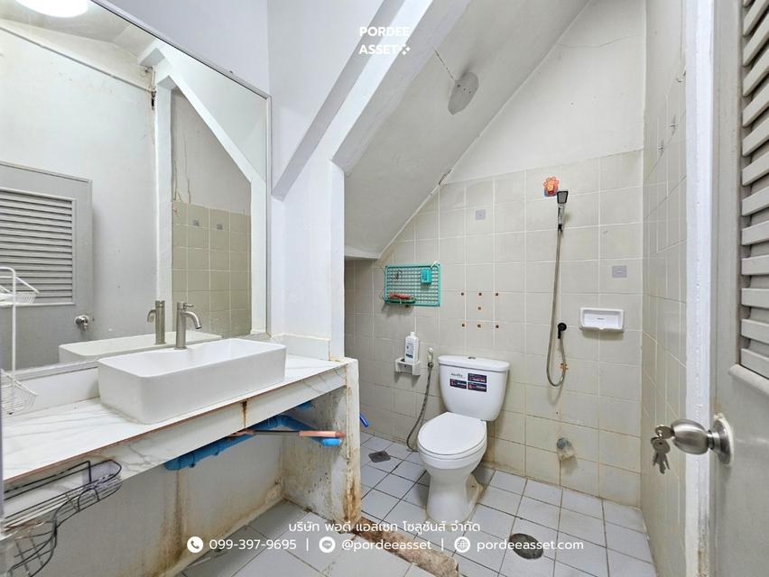 ขาย!! ทาวน์เฮ้าส์ 3 ชั้น ซื่อตรงการ์เด้น ถนนรัตนาธิเบศร์ ไทรม้า เมืองนนทบุรี (ขนาด 19 ตร.ว.) ติดถนนใหญ่และรถไฟฟ้า ทำเลดีๆแบบนี้ หาไม่ได้อีกแล้ว 16