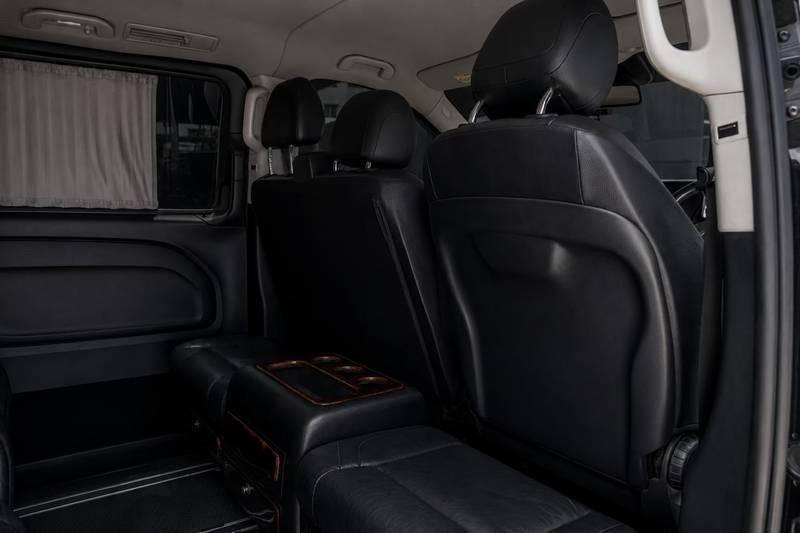 (แจ้งรหัสรถ 67GG808) Benz Vito 116 CDI Tourer จดทะเบียนปี 2017 รูปที่ 13