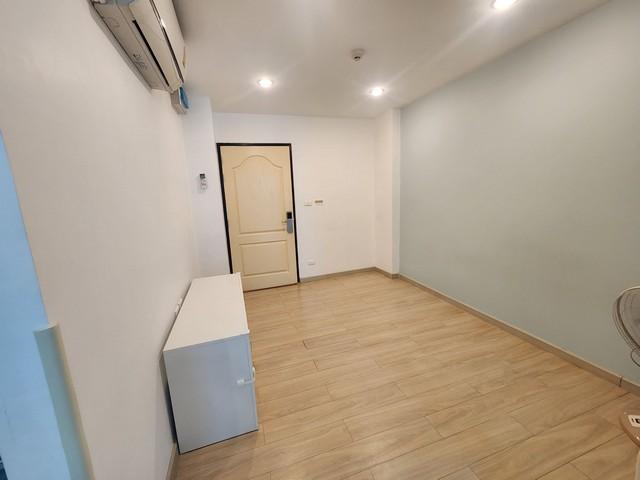 เดอะเพนท์พาเลท (The Paint Palette) ถนนงามวงศ์วาน ซอย 18 ต.บางเขน อ.เมือง จ.นนทบุรี 5