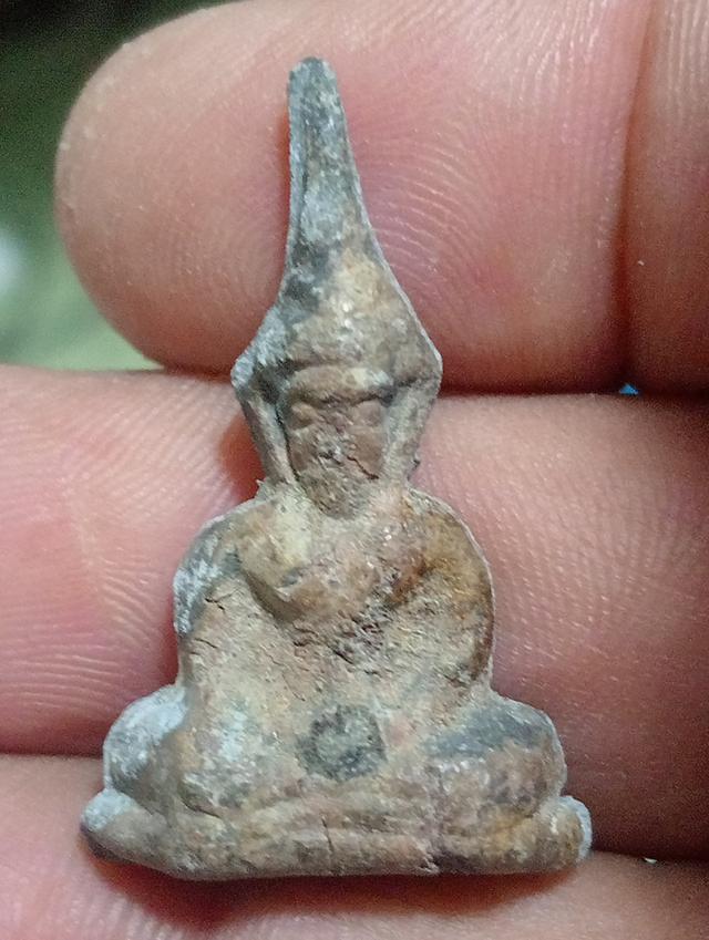 พระเครื่องท่ากระดานหลวงพ่อนารถ 11