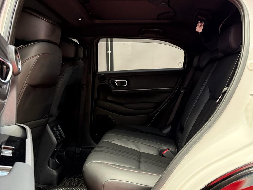 2023 HONDA HRV eHEV RS รถมือเดียว สภาพป้ายแดง วิ่งน้อยเพียง 6X,XXX กม รถไม่เคยมีอุบัติเหตุครับ รูปที่ 14