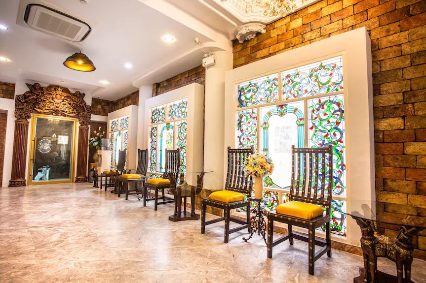 โรงแรมหรูสไตล์เรเนสซองค์ ที่เดียวใจกลางเมืองเชียงใหม่มูลค่า 300 ล้านขายเพียง 170 ล้าน เท่านั้น 9