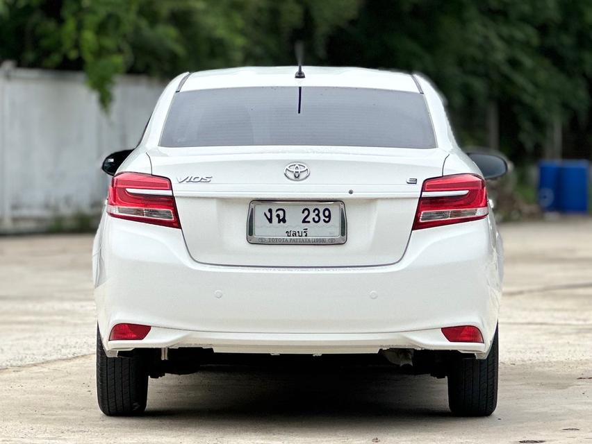 รหัสรถ PAT239 TOYOTA VIOS 1.5E A/T ปี2017