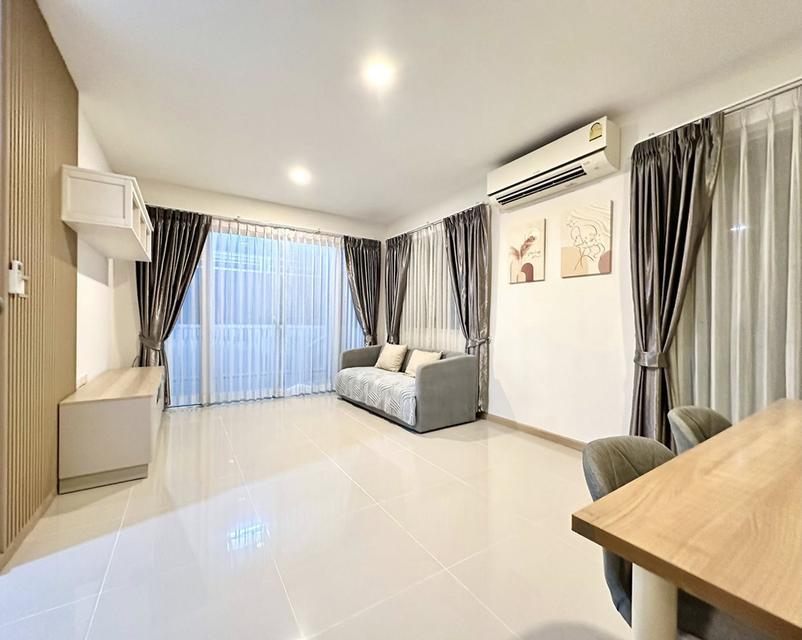 🏡✨ ให้เช่าด่วน! บ้าน J Villa แพรกษา (แปลงมุม) 4 นอน 3 น้ำ ตกแต่งสวย พร้อมอยู่! ใกล้ BTS และ รร.สารสาสน์ฯ 🚆 3