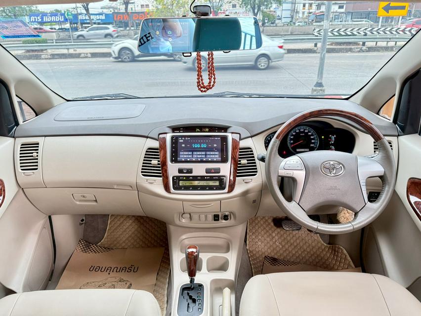 2012TOYOTA INNOVA 2.0 G