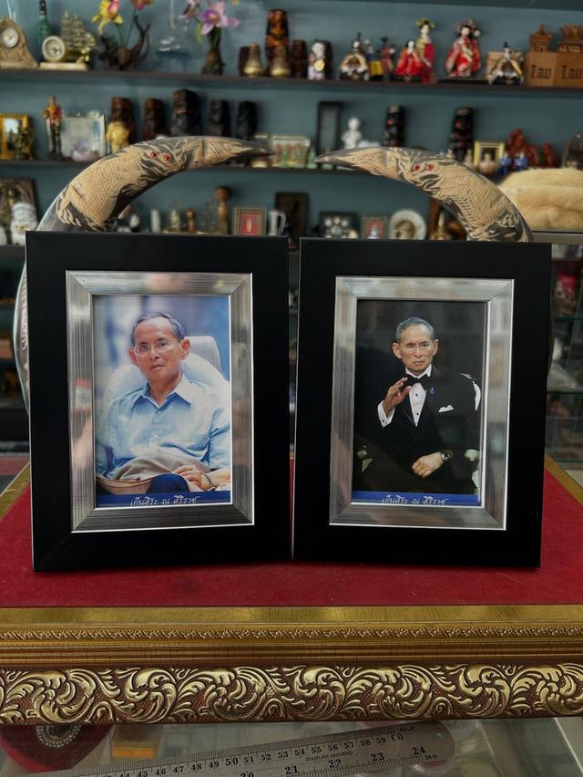 ชุดภาพในหลวงรัชกาลที่ 9 พร้อมกรอบ 2 ชิ้น 5