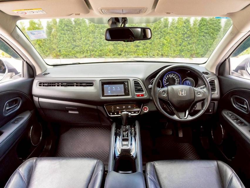 Honda HR-V 1.8E Limited ปี จด 2017 11
