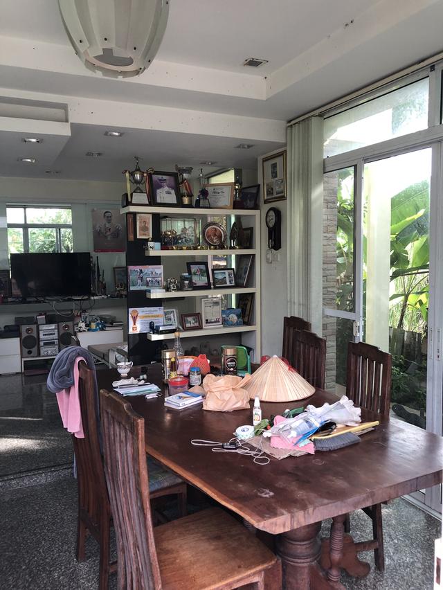 บ้านเดียว 2 ชั้นพร้อมสระว่ายน้ำ 20