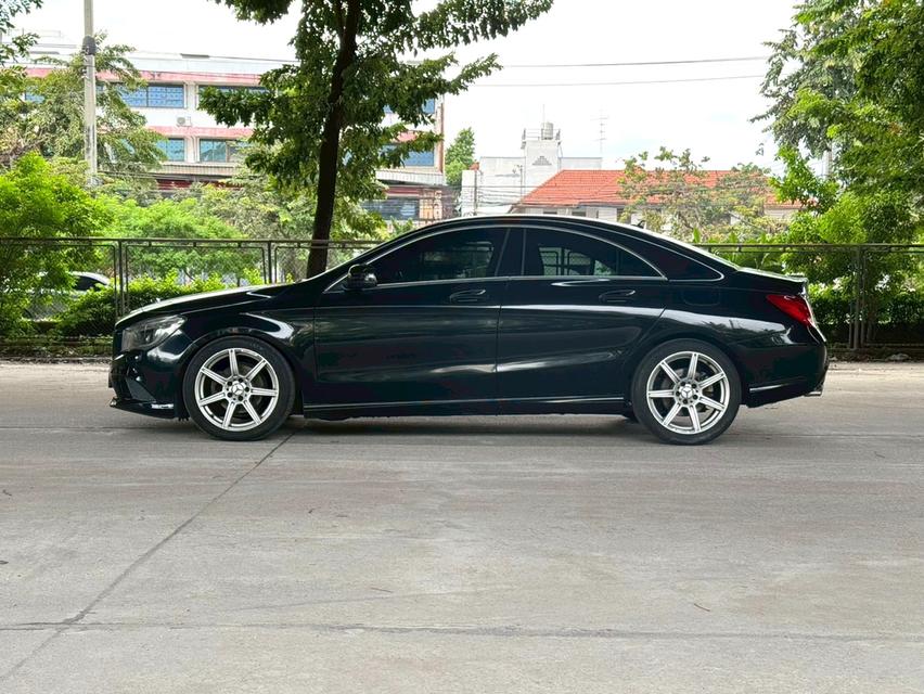 ขายรถ Benz CLA180 W117 ปี 2016 สีดำ เกียร์ออโต้ 7