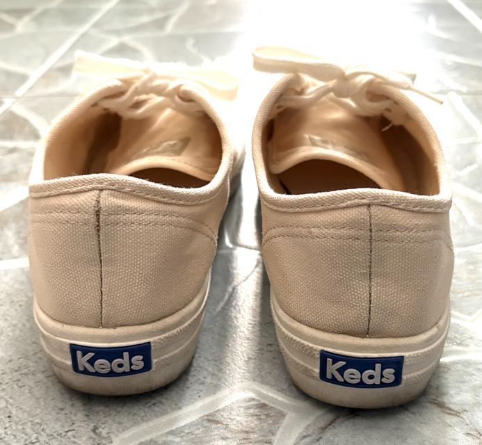 รองเท้าผ้าใบสีครีม Keds รูปที่ 2
