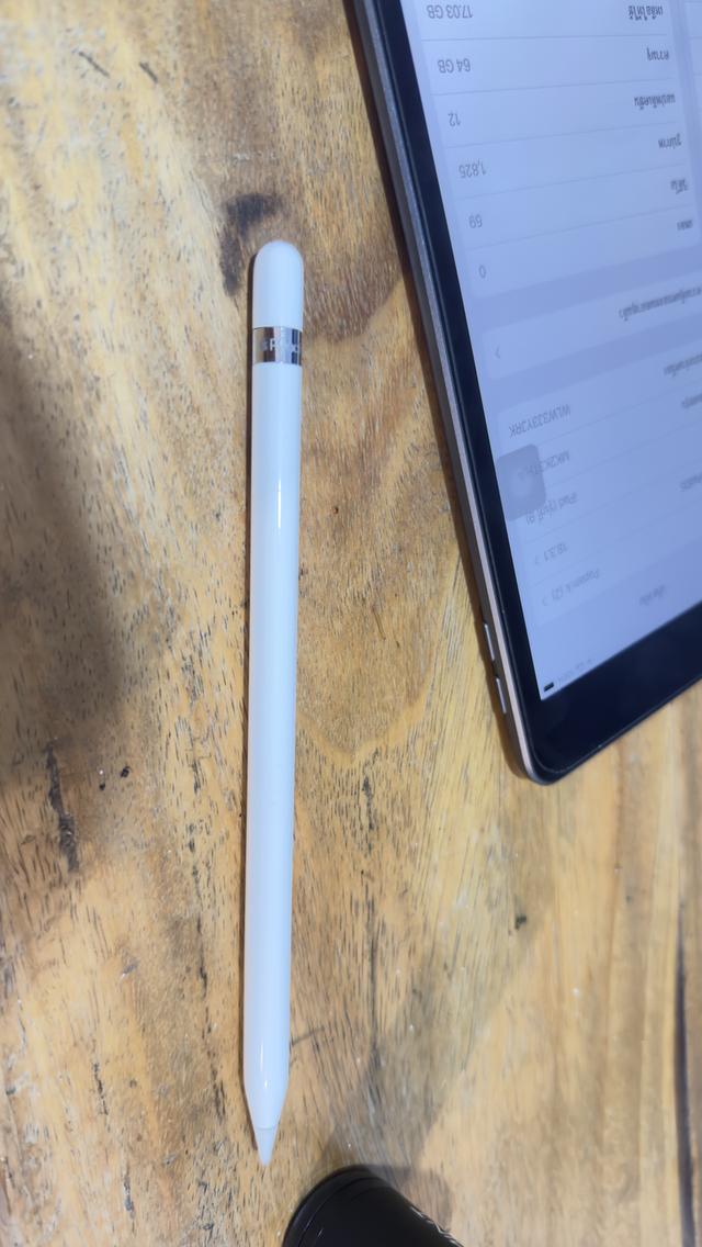 IPAD GEN 9 สภาพ 90% 64G Wifi สี Space Grey พร้อมปากกา APPLE PENCIL 1 แท้ ไม่เคยเปลี่ยนหัว อุปกรณ์ครบกล่อง มีหัวปากกาแถม  8