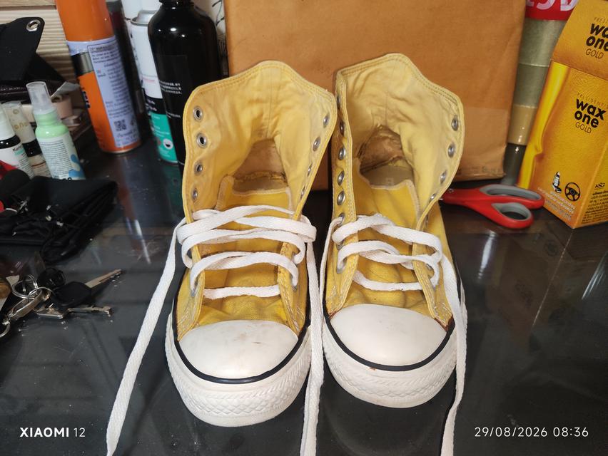 รองเท้า Converse แท้ รุ่นChuck Taylor All Star High(สีเหลือง) ผลิตปี2004 ป้ายส้นแบบยุค2000 รหัสสินค้า(SKU):1P961 เบอร์ 7 รูปที่ 2