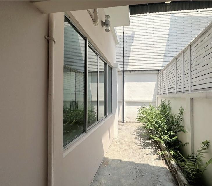 ขายบ้านเดี่ยว The Centro สุขุมวิท113 รถไฟฟ้า2สายผ่าน 10