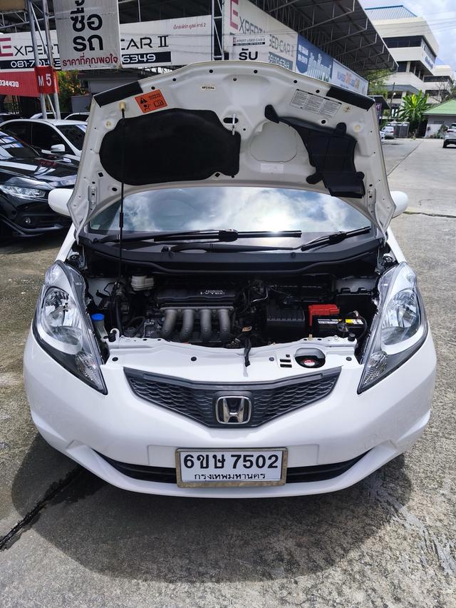 HONDA JAZZ 1.5V 2009 10