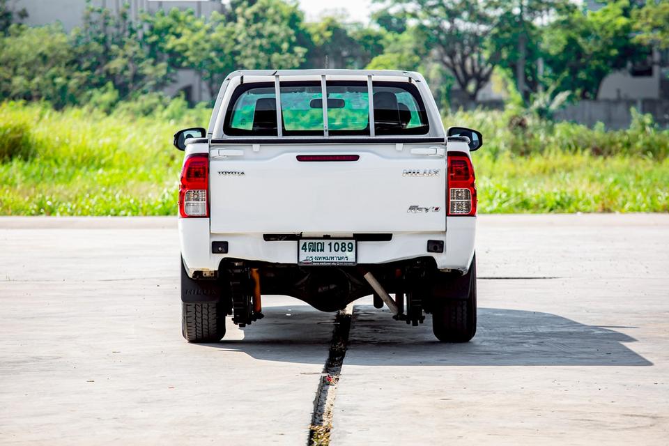 Toyota Revo 2.8 ENTRY STANDARD CAB ปี 2021 สี ขาว รูปที่ 7