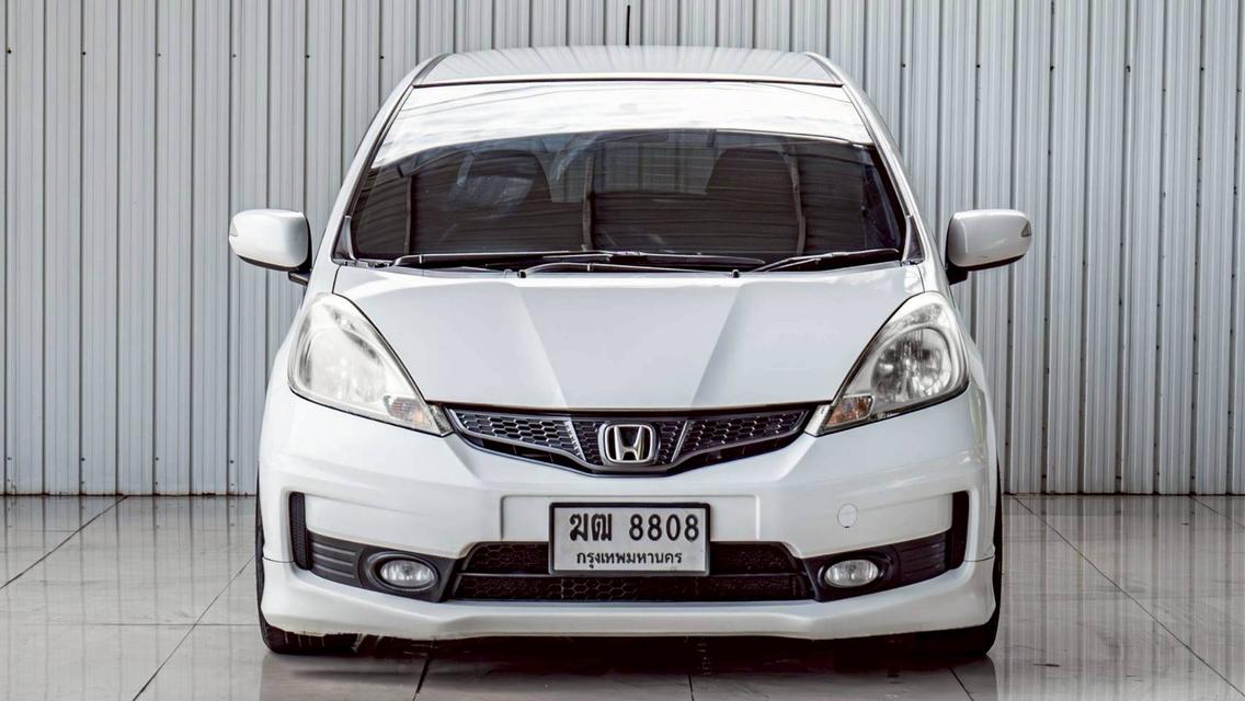 #HONDA JAZZ, 1.5 Fit รุ่นนำเข้า Japan12
โฉม ปี08-14 เลขไมล์ 214,463 โล ราคาขาย 248,000 บ. 🌈ผ่อน 5,010 x 72 งวด