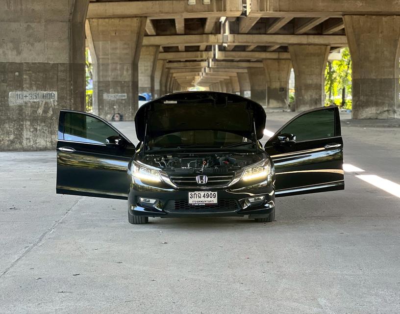 ขายรถ Honda Accord 2.4EL ปี 2014 สีดำ เกียร์ออโต้ 15