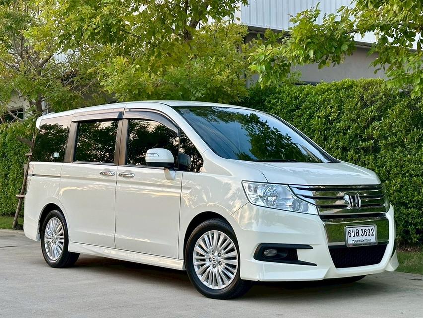 รหัสรถ CH3632 HONDA STEPWGN SPADA 2.0 ปี 2013