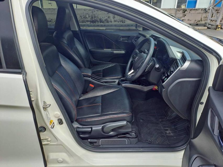 Honda City 1.5 SV รุ่นTop ปี 2015 สีขาว รถมือเดียวออกห้างป้ายแดง ใช้น้อยไมล์แท้ 72,xxx  กิโล 8