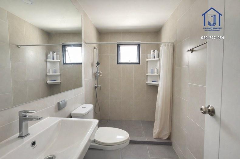 ขายบ้านแฝด 2 ชั้น หมู่บ้านบริทาเนีย บางนา-สุวรรณภูมิ กม.26  ถนนวัดบางบ่อ ใกล้มอเตอร์เวย์กรุงเทพ–ชลบุรี เมกาบางนา 14