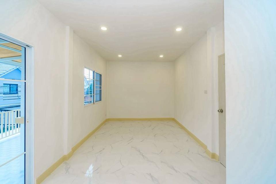 หมู่บ้านบัวทอง4 7