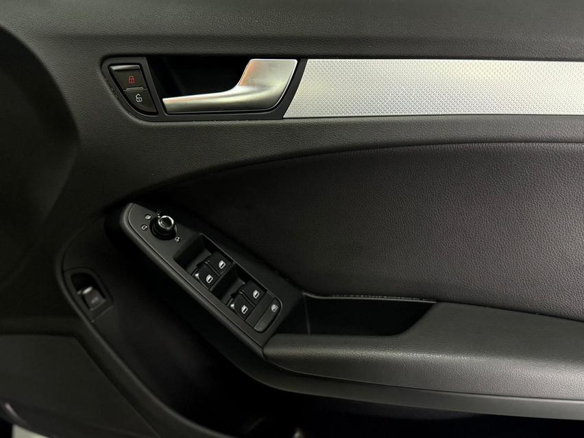AUDI A4 B8 ปี 2008 รถเก๋งที่หรูหรา โดดเด่นด้วยดีไซน์ 9