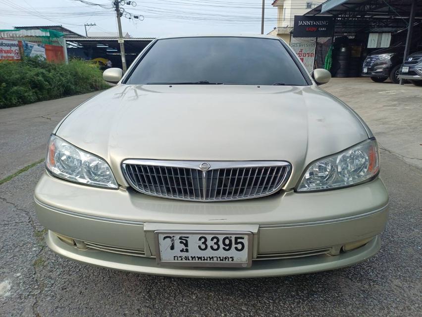 ปี2003 NISSAN CEFIRO TOP เบนซิน LPG กันฝนถูกกว่ามอไซค์