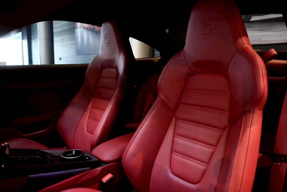 รหัสรถ SG53 Porsche 992 Carrera 4GTS ปี2023  5