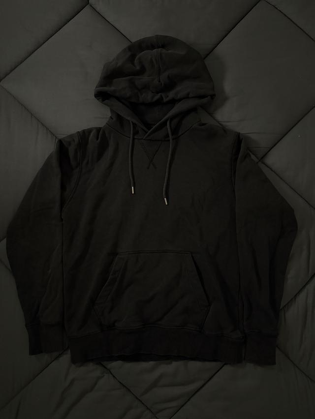 ขายเสื้อผ้าแฟชั่นมือสอง