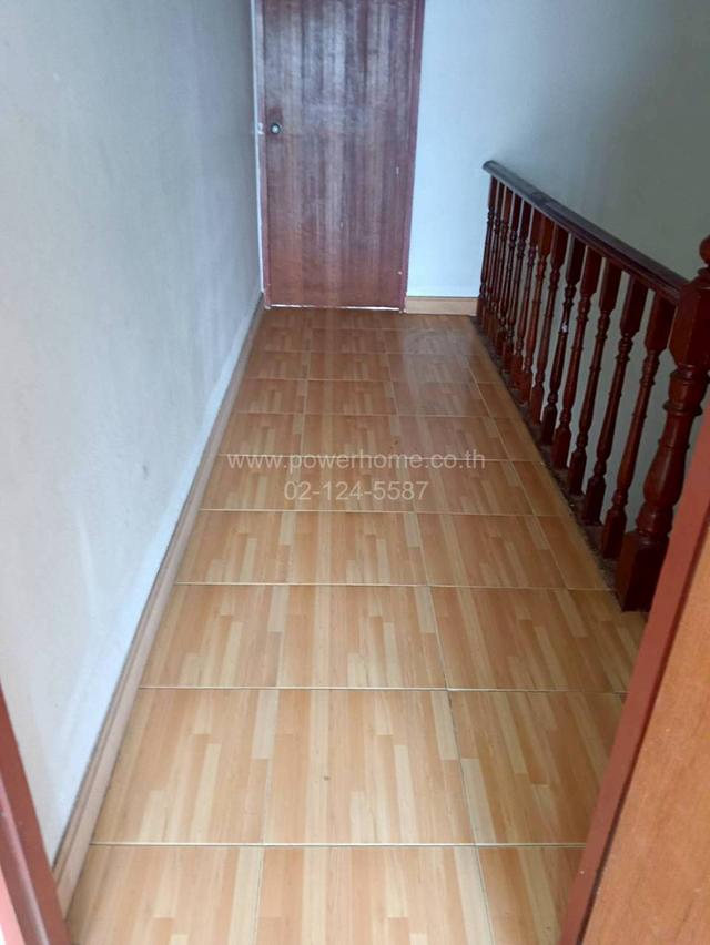 ทาวน์เฮ้าส์ 3 ชั้น ซอยพหลโยธิน 56 ใกล้โรงพยาบาล บี.แคร์ เมดิคอลเซ็นเตอร์ ถนนพหลโยธิน แขวงสายไหม เขตสายไหม กรุงเทพมหานคร 12