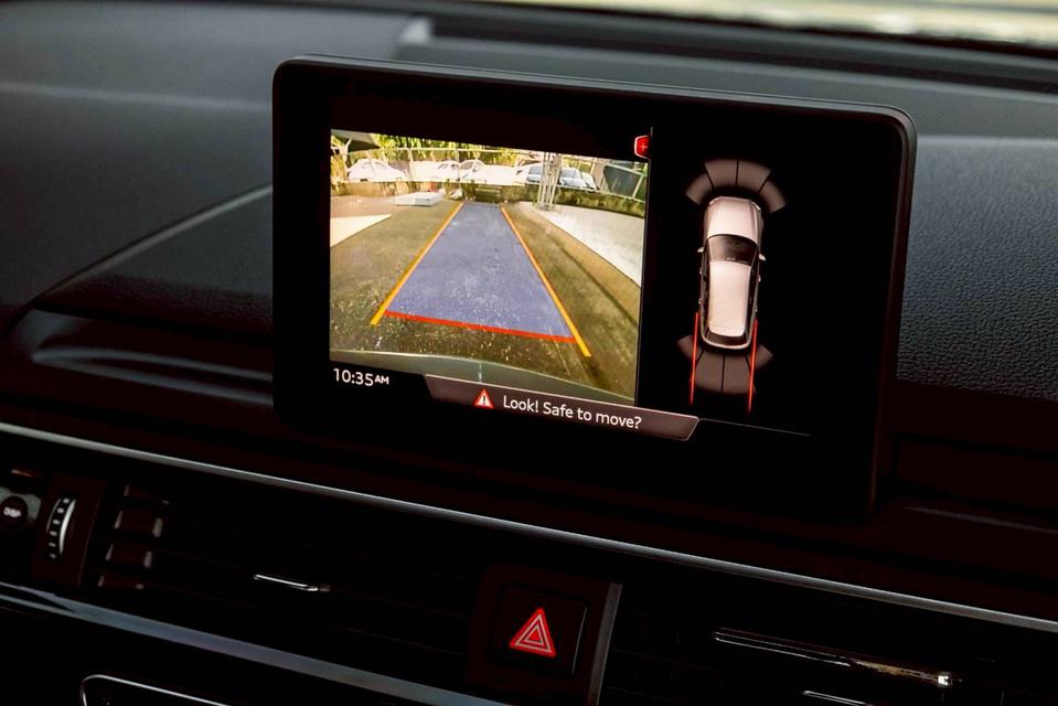 รหัสรถ PR221 Audi A4 Avant 45 TFSI Quattro S line Black Edition (2019) รูปที่ 12