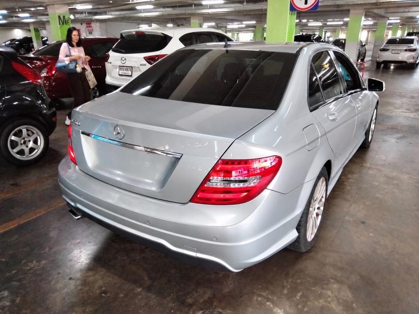 Mercedes-Benz C200 CGI (W204 Facelift) ปี 2013 จดปี 14 รูปที่ 7