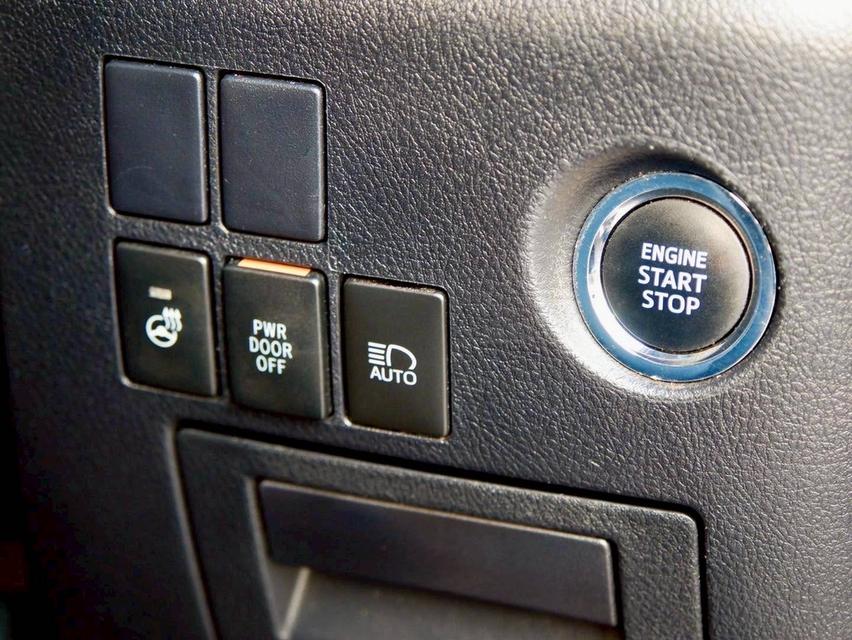 รหัสรถ PR1739 + Toyota Alphard 2.5 SC Package ปี 2020 14