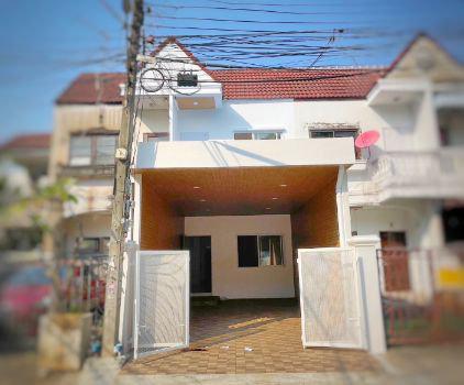 รูป ขาย ทาวน์โฮม มิตรอนันต์ 64 ตรม. 16 ตร.วา บ้าน Renovate พร้อมยื่นBank