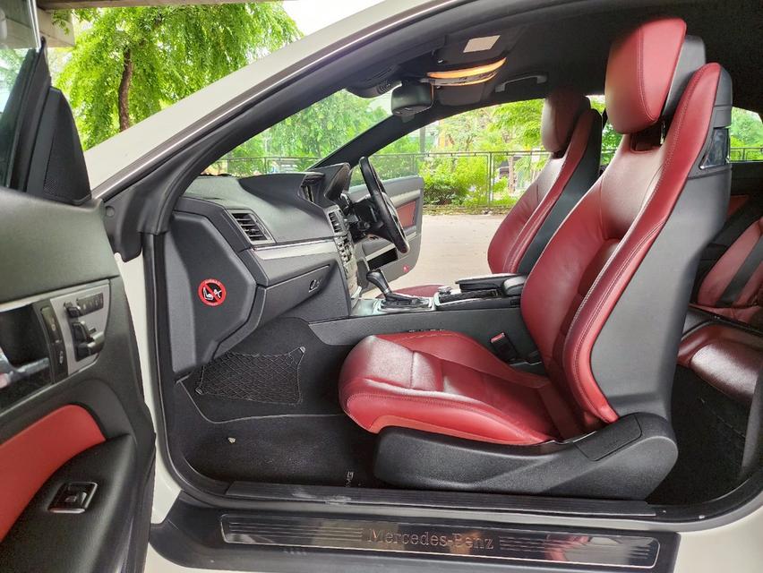 ขายรถ Benz E250 CGI Coupe W207  ปี 2011 สีขาว เกียร์ออโต้ 11