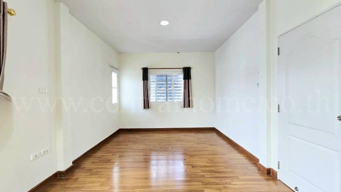 บ้านแฝด ธาราวิลล์ รังสิต - คลอง 5 ถูกที่สุดในโครงการ 9