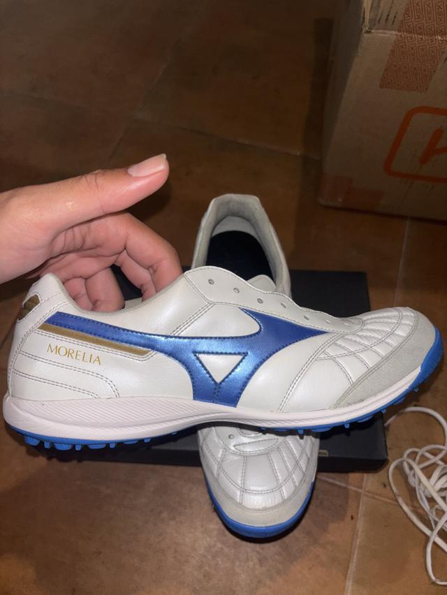 Mizuno Morelia sala japan TF (ร้อยปุ่ม) ไซส์270cm สภาพน้องๆมือ ของใหม่ ราคา 3500 ราคาต่อได้