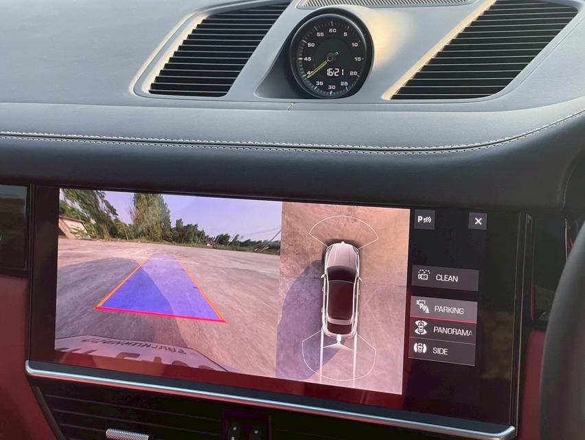 รหัสรถ NTC136 Porsche Cayenne Coupe Hybrid Sport Design 2021 รูปที่ 18