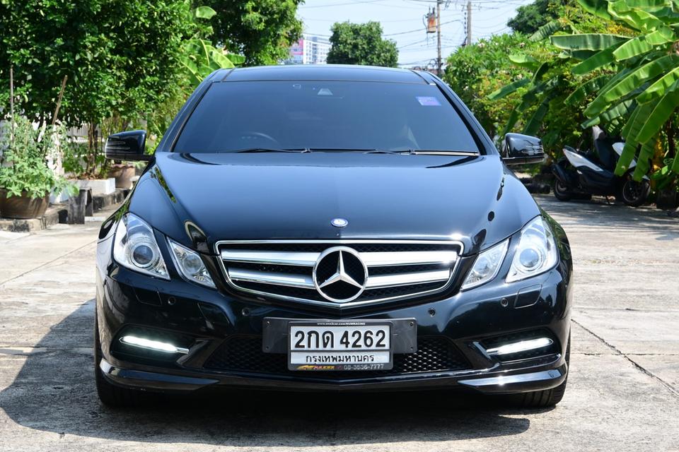 Mercedes Benz E coupe ปี 2011