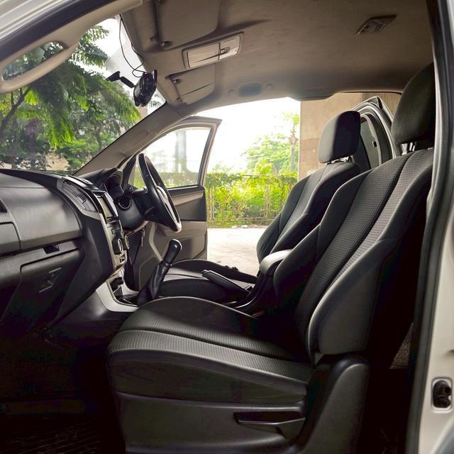 Isuzu D-Max Space Cab 2.5 Ddi Z Hi-Lander MT ปี 2012 18